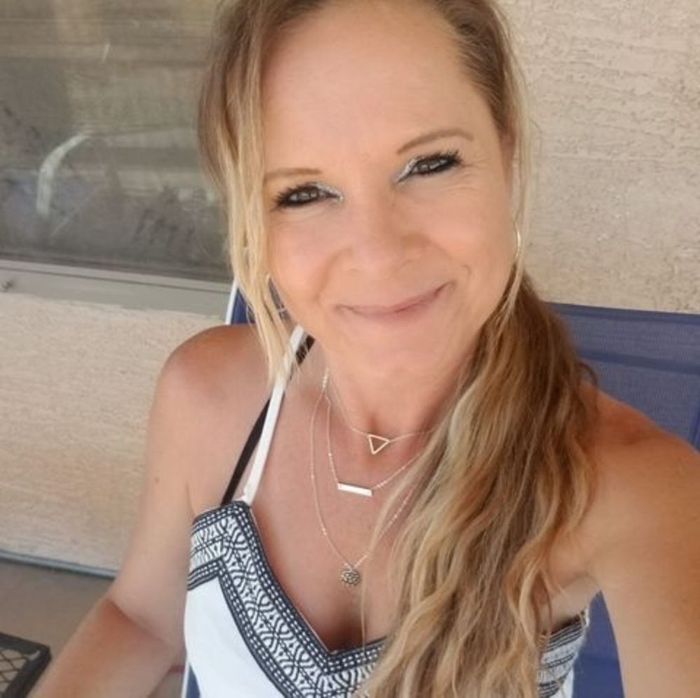 Meet your Posher, Melissa d